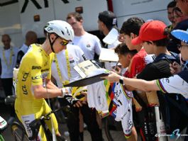 Tadej Pogacar: "¿La Vuelta? ya veremos, ahora hay que disfrutar el momento" Tadej Pogacar: "¿La Vuelta? ya veremos, ahora hay que disfrutar el momento"