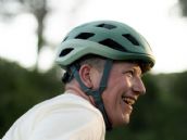 Lazer presenta el Blade KinetiCore, un casco para ciclismo gravel y carretera Lazer presenta el Blade KinetiCore, un casco para ciclismo gravel y carretera