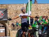 Adrián Benedito y Natalia Fischer dominan el Preeuropeo Templarios XCM en Jerez de los Caballeros Adrián Benedito y Natalia Fischer dominan el Preeuropeo Templarios XCM en Jerez de los Caballeros