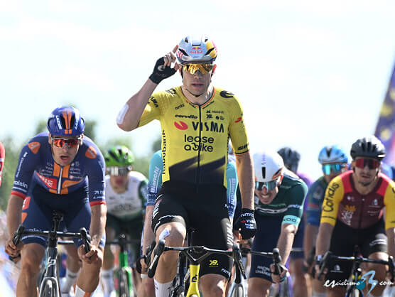Wout van Aert se impone en la 5ª etapa, Baudin conserva el liderato del Tour Auvernia-Ródano-Alpes Wout van Aert se impone en la 5ª etapa, Baudin conserva el liderato del Tour Auvernia-Ródano-Alpes
